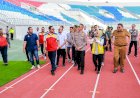 Kapolda-Jatim-Tinjau-Renovasi-Stadion-Kanjuruhan,-Pastikan-Kelayakan-dan-Keamanan