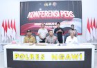 Polres-Ngawi-Amankan-2-Tersangka-Pengedar-Narkoba-223,842-gram-Sabu-Disita