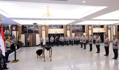 Kapolri-Pimpin-Sertijab-di-Mabes-Polri